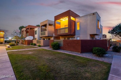 Discover the perfect blend of comfort and convenience in this on Continental Golf Course in Arizona - for sale on GolfHomes.com, golf home, golf lot