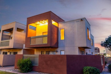 Discover the perfect blend of comfort and convenience in this on Continental Golf Course in Arizona - for sale on GolfHomes.com, golf home, golf lot