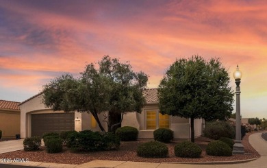 This Montecito sits on a 8418s sqft. Pool Sized Corner Lot! on Corte Bella Golf Club in Arizona - for sale on GolfHomes.com, golf home, golf lot