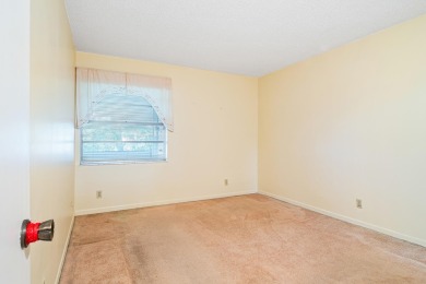 Enjoy this 2 bedroom condo in the desirable 55+ Community, Kings on Kings Point Golf -Flanders Way in Florida - for sale on GolfHomes.com, golf home, golf lot