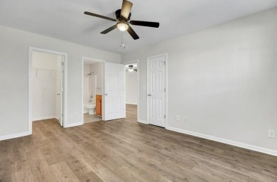 AFFORDABLE CHARM IN RESORT-STYLE COMMUNITY: Gorgeous, recently on Golf Club At Wescott Plantation in South Carolina - for sale on GolfHomes.com, golf home, golf lot