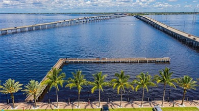 Great property in a NON-deed restricted community, that is on Seminole Lakes Country Club in Florida - for sale on GolfHomes.com, golf home, golf lot