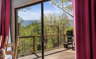 Charming Turn-Key Cabin in Gatlinburg's Premier Cobbly Nob on Bent Creek Golf Course in Tennessee - for sale on GolfHomes.com, golf home, golf lot