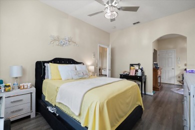 Charming 3-Bed Condo with Golf Course Views in Gated Community

 on Oaks National Golf Course in Florida - for sale on GolfHomes.com, golf home, golf lot