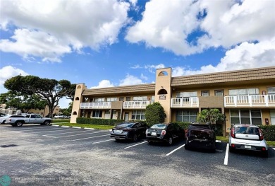 Remarkable 55+ Community, Sunrise Lakes Phase 3, offers a fully on Sunrise Lakes Phase III in Florida - for sale on GolfHomes.com, golf home, golf lot