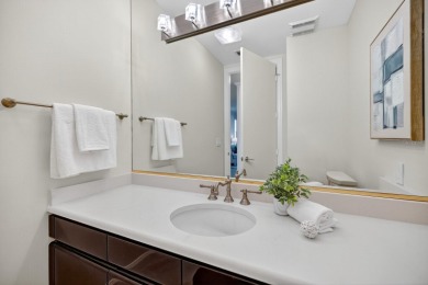 One or more photo(s) has been virtually staged. This is more on Links on Longboat Golf Club in Florida - for sale on GolfHomes.com, golf home, golf lot