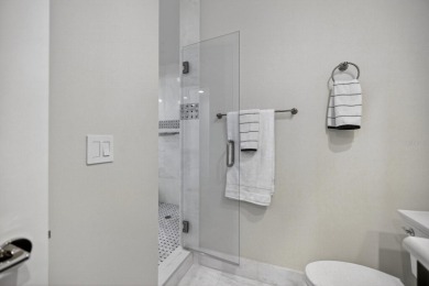 One or more photo(s) has been virtually staged. This is more on Links on Longboat Golf Club in Florida - for sale on GolfHomes.com, golf home, golf lot