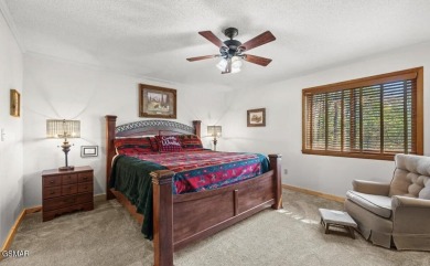Charming Turn-Key Cabin in Gatlinburg's Premier Cobbly Nob on Bent Creek Golf Course in Tennessee - for sale on GolfHomes.com, golf home, golf lot