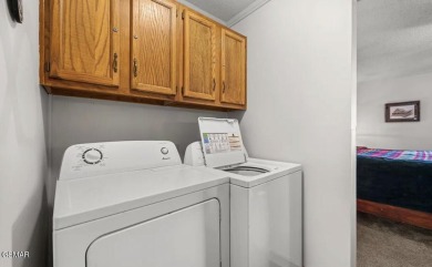 Charming Turn-Key Cabin in Gatlinburg's Premier Cobbly Nob on Bent Creek Golf Course in Tennessee - for sale on GolfHomes.com, golf home, golf lot