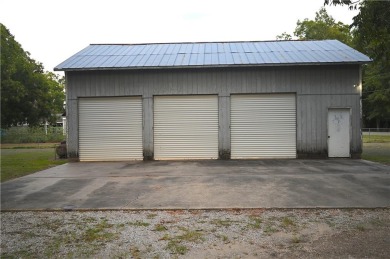 MECHANIC SHOP??? Looking to start your own mechanic shop for on Spring Bayou Country Club in Louisiana - for sale on GolfHomes.com, golf home, golf lot