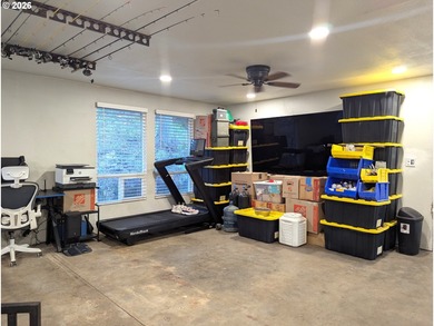 Enjoy life above the valley fog -- brand new 2 bed/1 bath on Circle Bar Golf Club in Oregon - for sale on GolfHomes.com, golf home, golf lot