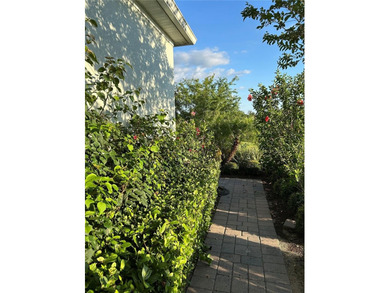 This is a beautiful end unit Villa on a cul-de-sac featuring two on Mystic Dunes Resort and Golf Club in Florida - for sale on GolfHomes.com, golf home, golf lot