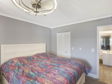 Step into this beautifully maintained 2 bedroom 2 bath condo on Kings Point Golf -Flanders Way in Florida - for sale on GolfHomes.com, golf home, golf lot