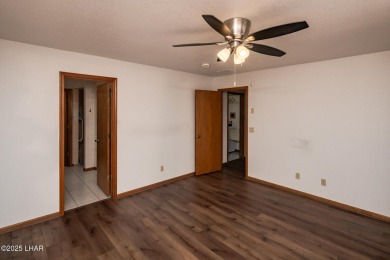 Welcome to your new Lake Havasu retreat! This beautiful on London Bridge Golf Course in Arizona - for sale on GolfHomes.com, golf home, golf lot