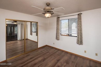 Welcome to your new Lake Havasu retreat! This beautiful on London Bridge Golf Course in Arizona - for sale on GolfHomes.com, golf home, golf lot