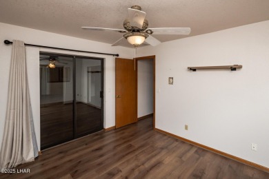 Welcome to your new Lake Havasu retreat! This beautiful on London Bridge Golf Course in Arizona - for sale on GolfHomes.com, golf home, golf lot