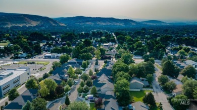 Desirable NW Boise.  Beautiful and spacious with open floor plan on Plantation Country Club in Idaho - for sale on GolfHomes.com, golf home, golf lot