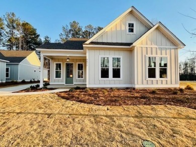 Come tour the Sea Eagle cottage in the Eagle Place section of on Grand National Golf Course in Alabama - for sale on GolfHomes.com, golf home, golf lot