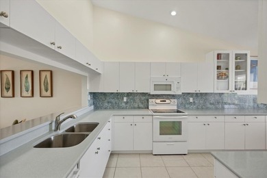 IMMACULATE AND MOVE-IN READY! Welcome to the Terraces in sought on Stoneybrook Golf and Country Club of Sarasota in Florida - for sale on GolfHomes.com, golf home, golf lot