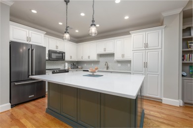 Welcome to this National Village II town home! This home has a on Reynolds Lake Oconee - The Oconee in Georgia - for sale on GolfHomes.com, golf home, golf lot