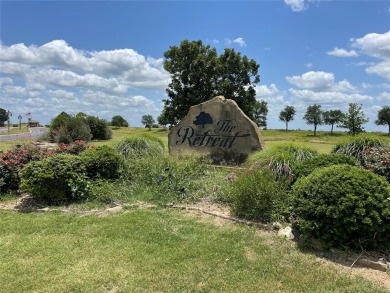 Beautiful flat .85 acre lot. This large lot give you multiple on The Retreat in Texas - for sale on GolfHomes.com, golf home, golf lot