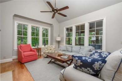 Welcome to this National Village II town home! This home has a on Reynolds Lake Oconee - The Oconee in Georgia - for sale on GolfHomes.com, golf home, golf lot