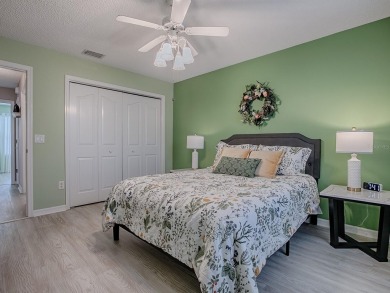 BOND PAID!  PRICE INCLUDES TURN-KEY OPTION! ROOF-2018! on The Links of Spruce Creek in Florida - for sale on GolfHomes.com, golf home, golf lot
