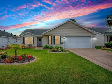 BOND PAID!  PRICE INCLUDES TURN-KEY OPTION! ROOF-2018! on The Links of Spruce Creek in Florida - for sale on GolfHomes.com, golf home, golf lot