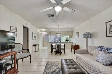 Beautifully maintained 2-bedroom, 2-bath villa featuring tile on Timber Pines Golf Course in Florida - for sale on GolfHomes.com, golf home, golf lot