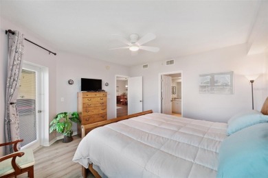 PLEASE CLICK the excellent 3D-TOUR now - or come in person soon on East Bay Golf Club in Florida - for sale on GolfHomes.com, golf home, golf lot