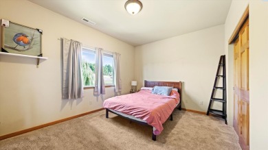 MLS# 286822 Welcome to this stunning 4 bed, 4 bath home with on Canyon Lakes Golf Course in Washington - for sale on GolfHomes.com, golf home, golf lot