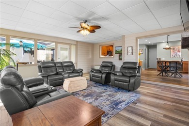 Sunshine fills this cheerful, move-in-ready one-level home on Keowee Key Golf and Country Club in South Carolina - for sale on GolfHomes.com, golf home, golf lot