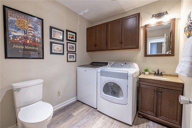 Sunshine fills this cheerful, move-in-ready one-level home on Keowee Key Golf and Country Club in South Carolina - for sale on GolfHomes.com, golf home, golf lot