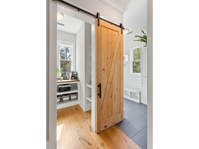 Stunning custom home in Briars Creek, an exclusive, gated golf on The Seabrook Island Club in South Carolina - for sale on GolfHomes.com, golf home, golf lot