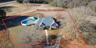Discover comfort, convenience, and entertainment in this on Valley Grande Golf Club in Alabama - for sale on GolfHomes.com, golf home, golf lot