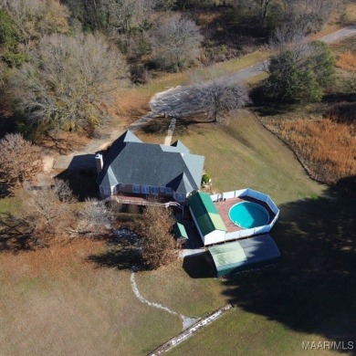 Discover comfort, convenience, and entertainment in this on Valley Grande Golf Club in Alabama - for sale on GolfHomes.com, golf home, golf lot