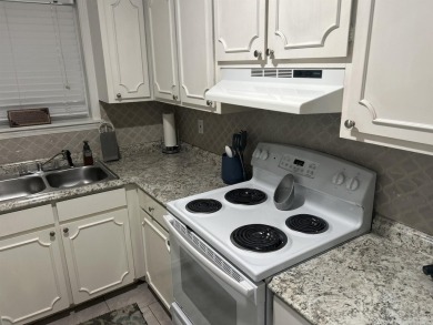 For Sale: 104 Shadow Ridge Court, Fairfield Bay, AR ?? 2 Bed | 2 on Mountain Ranch Golf Club in Arkansas - for sale on GolfHomes.com, golf home, golf lot
