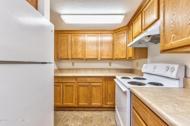 Charming 2-bedroom, 1.5-bath condo located in the desirable on Prescott Golf and Country Club in Arizona - for sale on GolfHomes.com, golf home, golf lot