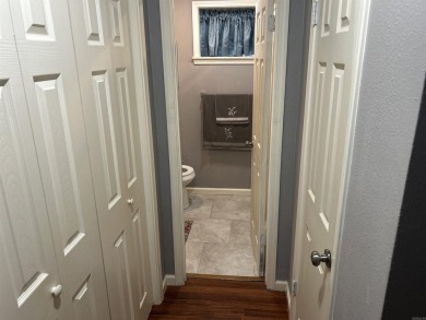 For Sale: 104 Shadow Ridge Court, Fairfield Bay, AR ?? 2 Bed | 2 on Mountain Ranch Golf Club in Arkansas - for sale on GolfHomes.com, golf home, golf lot