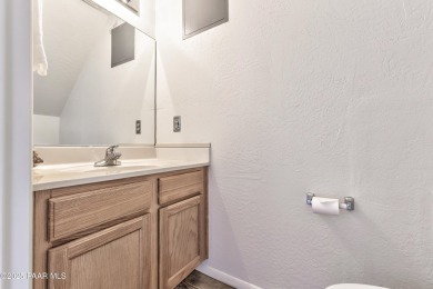 Charming 2-bedroom, 1.5-bath condo located in the desirable on Prescott Golf and Country Club in Arizona - for sale on GolfHomes.com, golf home, golf lot