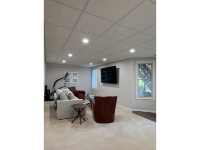 Rare end unit townhome with walk-out lower level and on Hawthorn Woods Country Club in Illinois - for sale on GolfHomes.com, golf home, golf lot