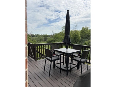 Rare end unit townhome with walk-out lower level and on Hawthorn Woods Country Club in Illinois - for sale on GolfHomes.com, golf home, golf lot