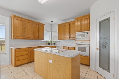 Spacious Multigenerational Custom Home on Quiet Cul-de-Sac on Cleburne Golf Links in Texas - for sale on GolfHomes.com, golf home, golf lot