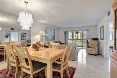 JUST PAINTED & WALLPAPER REMOVED! SALE OF THE CENTURY IN VIBRANT on Wynmoor Golf Course in Florida - for sale on GolfHomes.com, golf home, golf lot