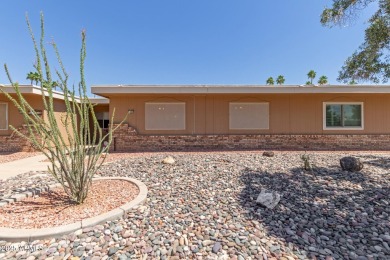 This well-cared-for 2-bedroom, 1.75-bath townhome is move-in on Sun City Lakes West and East in Arizona - for sale on GolfHomes.com, golf home, golf lot