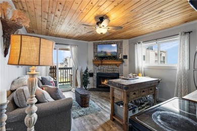 GET THAT COZY CABIN FEEL AT A FRACTION OF THE COST! Year-round on Beech Mountain Club in North Carolina - for sale on GolfHomes.com, golf home, golf lot