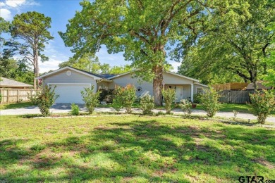 Welcome to your next home in the heart of Hideaway Lake! This on Hide-A-Way Lake Golf Course in Texas - for sale on GolfHomes.com, golf home, golf lot