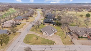 This beautiful  IMMACULATE home is located on the corner of a on Pecan Plantation Country Club in Texas - for sale on GolfHomes.com, golf home, golf lot