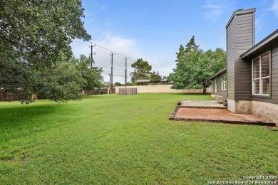 Located in the highly desirable Fair Oaks Ranch neighborhood and on Fair Oaks Ranch Golf and Country Club in Texas - for sale on GolfHomes.com, golf home, golf lot
