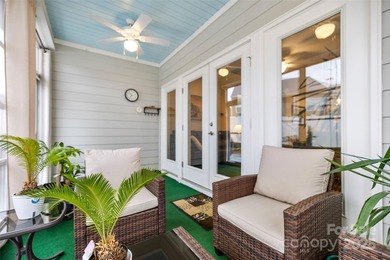 Welcome home to Goose Down! This 3 bedroom home in highly on Edgewater Golf Club in South Carolina - for sale on GolfHomes.com, golf home, golf lot